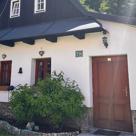 Rozpravkovy Domcek Zvoncek Villa Доновали Екстериор снимка