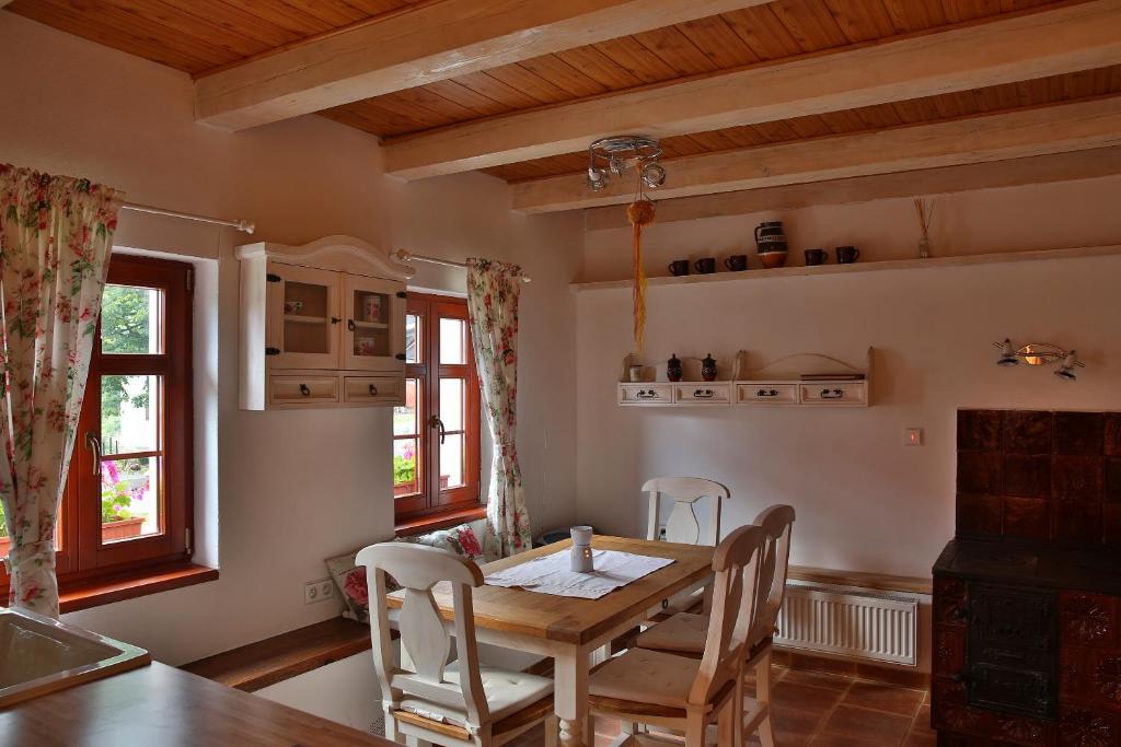 Rozpravkovy Domcek Zvoncek Villa Доновали Екстериор снимка